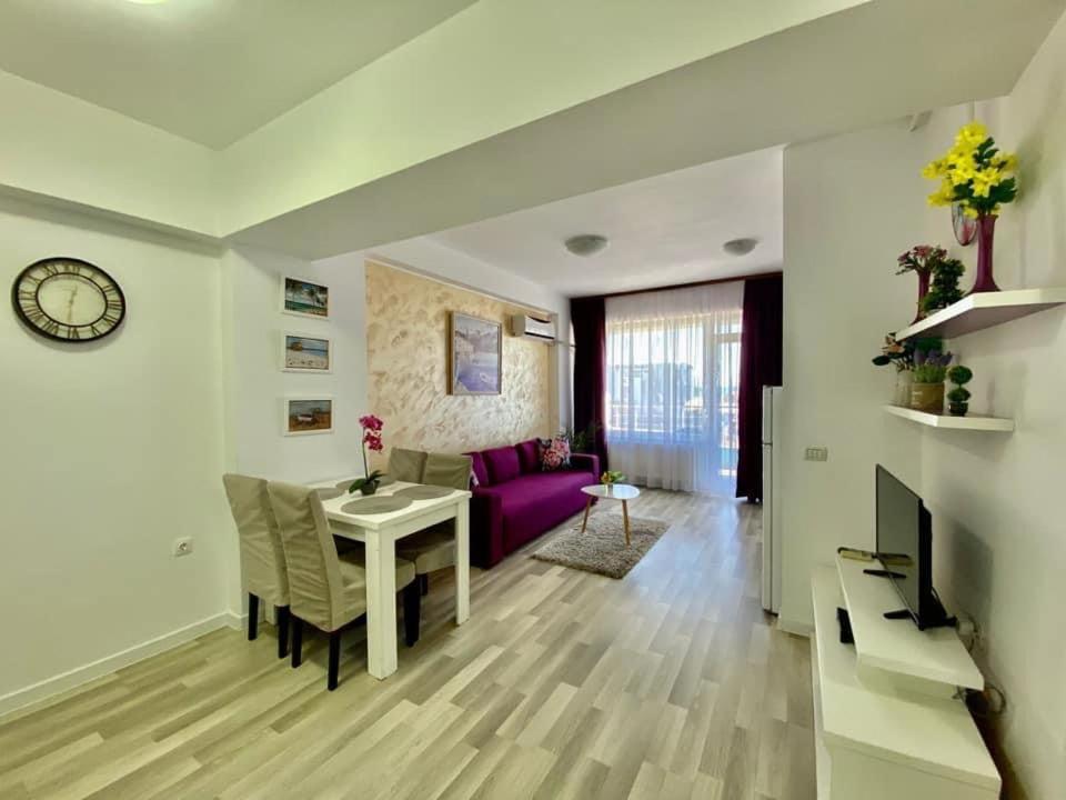 Maria Summer Apartaments Mamaia Buitenkant foto