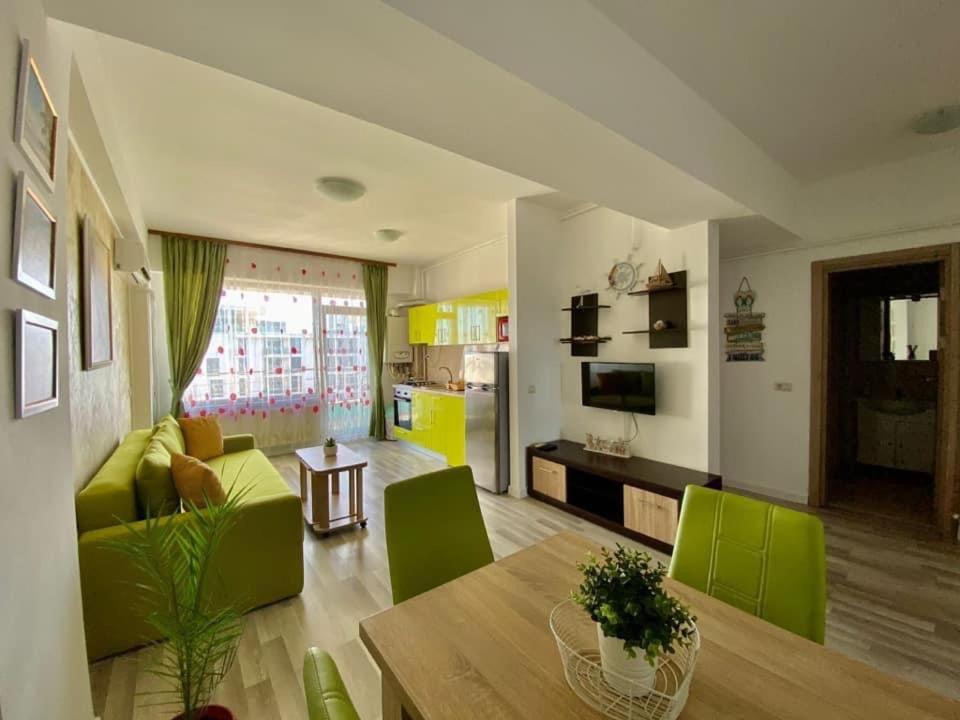 Maria Summer Apartaments Mamaia Buitenkant foto