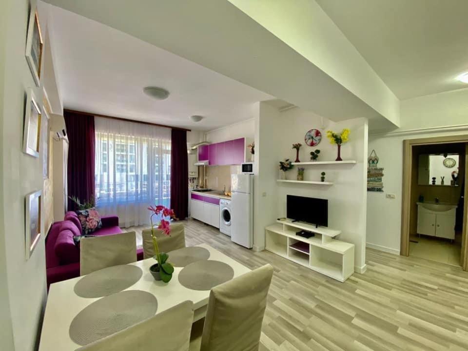 Maria Summer Apartaments Mamaia Buitenkant foto