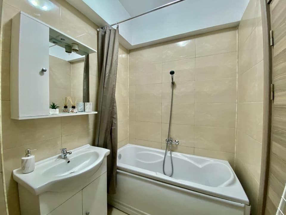 Maria Summer Apartaments Mamaia Buitenkant foto