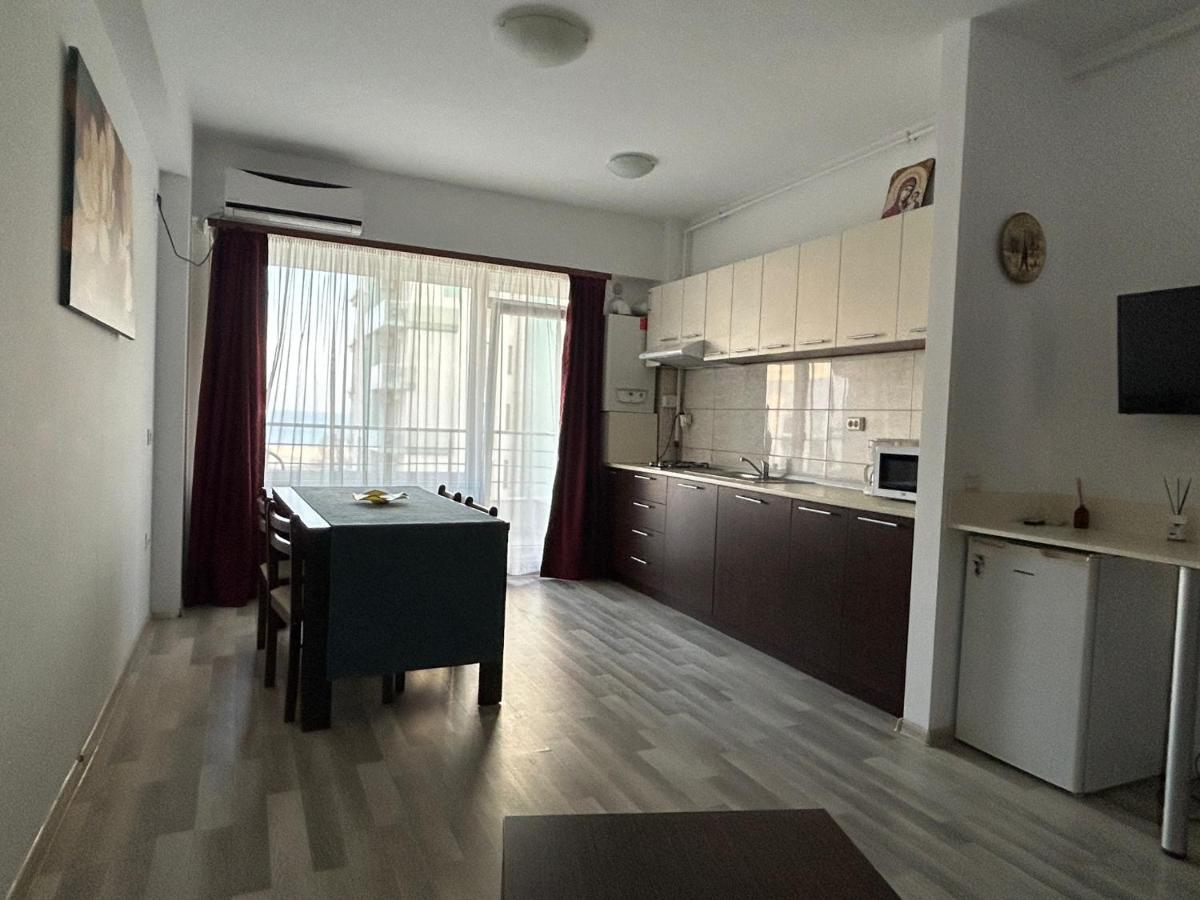 Maria Summer Apartaments Mamaia Buitenkant foto